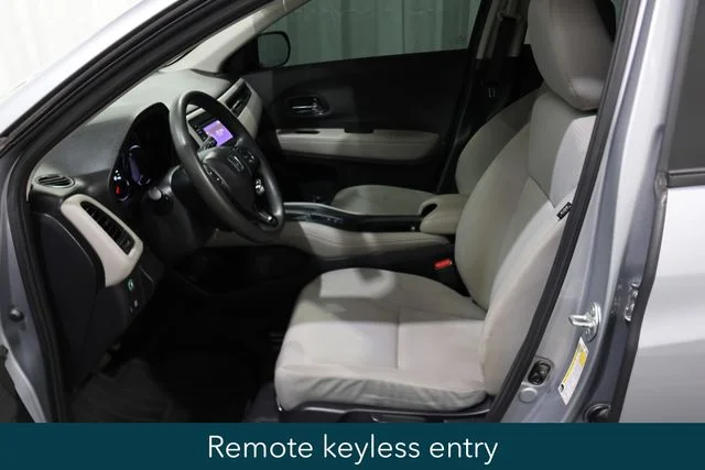 Used 2022 Silver Honda LX image 10