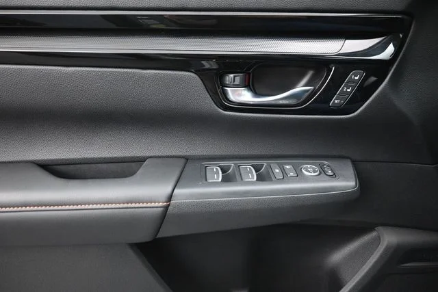 2026 Honda CR-V Sport Touring - Photo 26