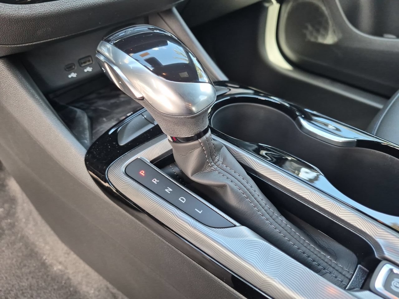2026 Buick Envista Sport Touring - Photo 15