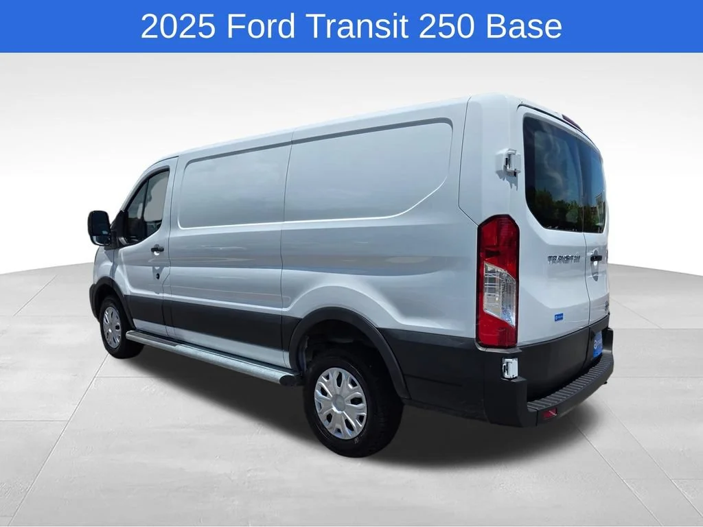 Used 2025  Ford T-250 130" Low Rf 9070 GVWR RWD image 6