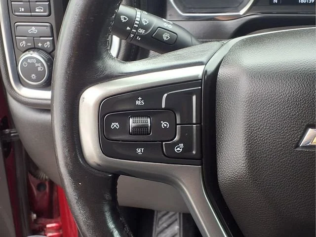 Used 2019 CAJUN RED TINTCOAT Chevrolet LT image 15