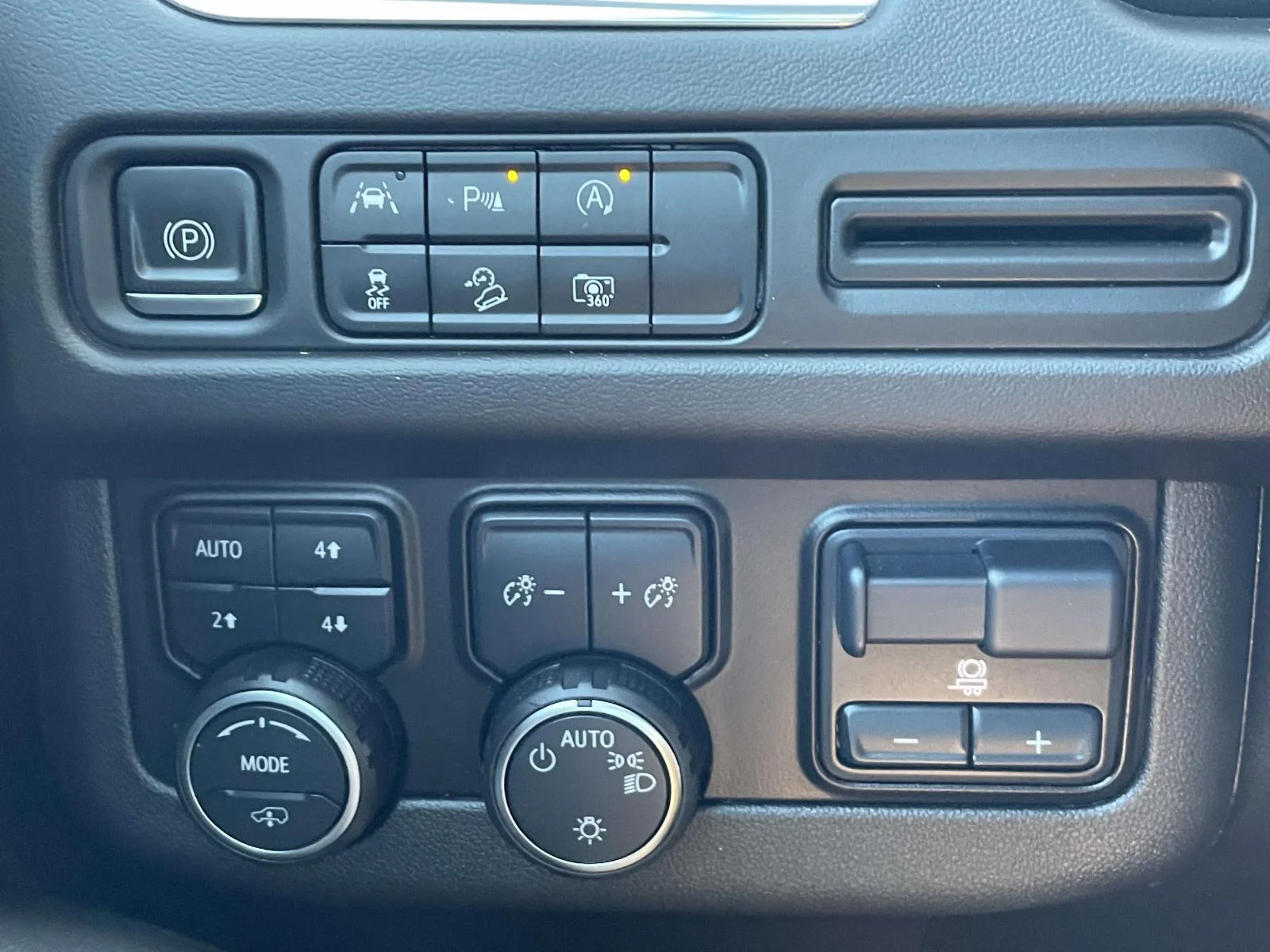 Certified Used 2023 DARK ASH METALLIC Chevrolet Z71 image 30