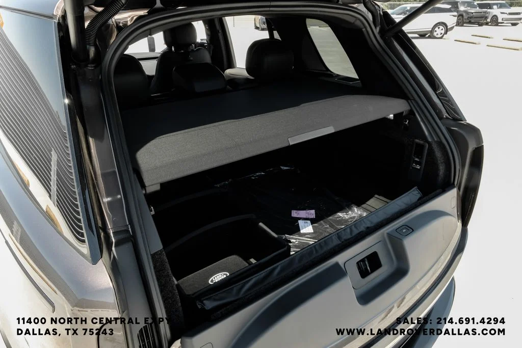 New 2026 Charente Grey Prem Met Land Rover SE image 52