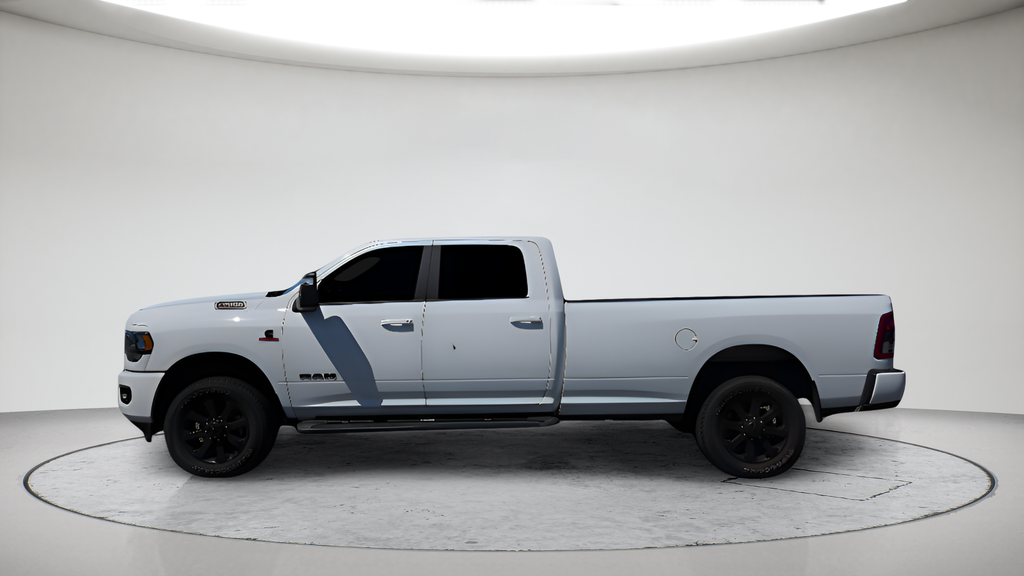 Used 2023 White Ram Big Horn image 3
