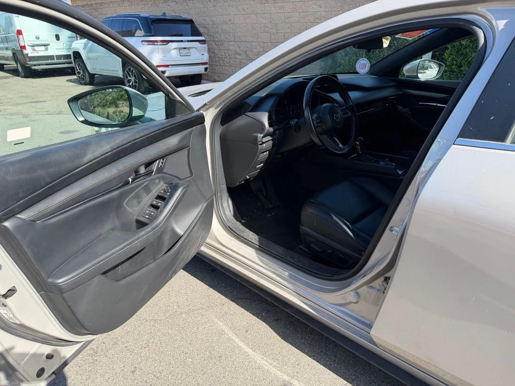 Used 2023 Silver Mazda 2.5 S Preferred Package image 17
