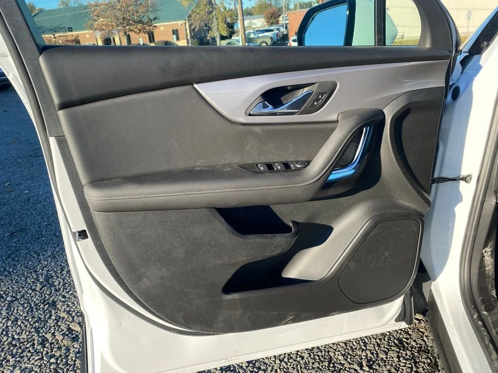 2025 Chevrolet Blazer 2LT - Photo 8