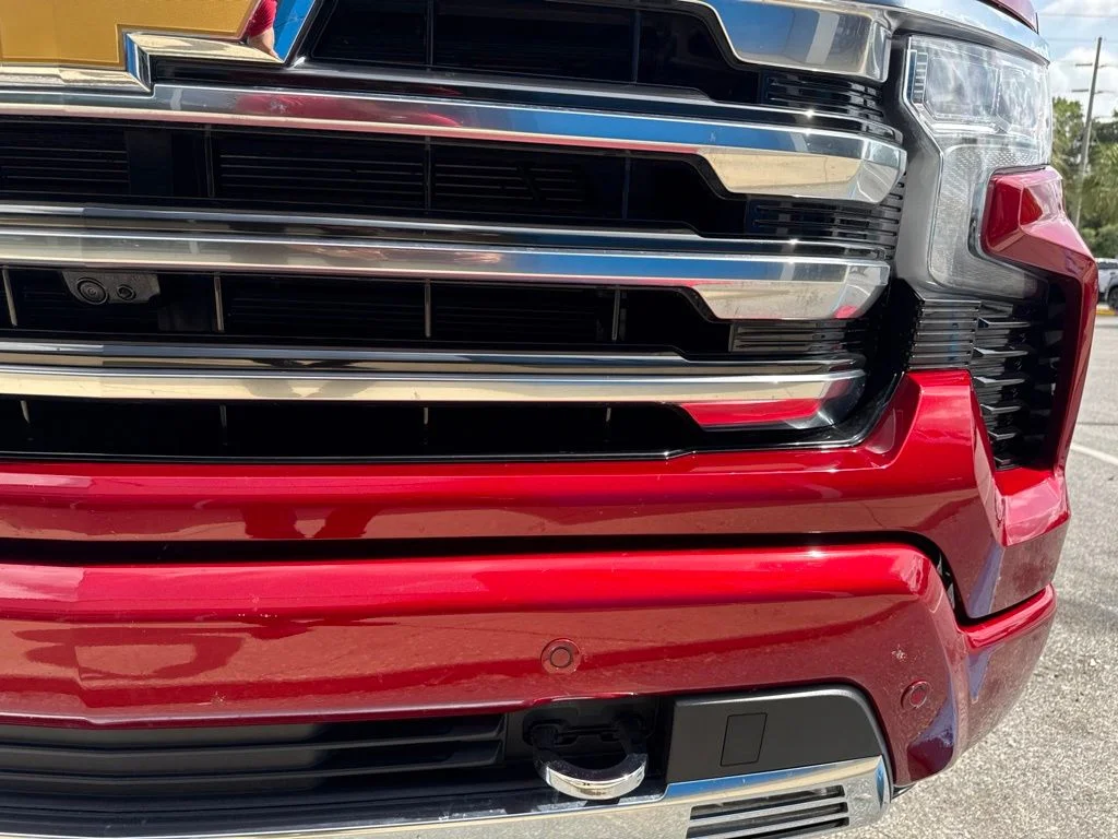 Used 2024 Red Chevrolet High Country image 25