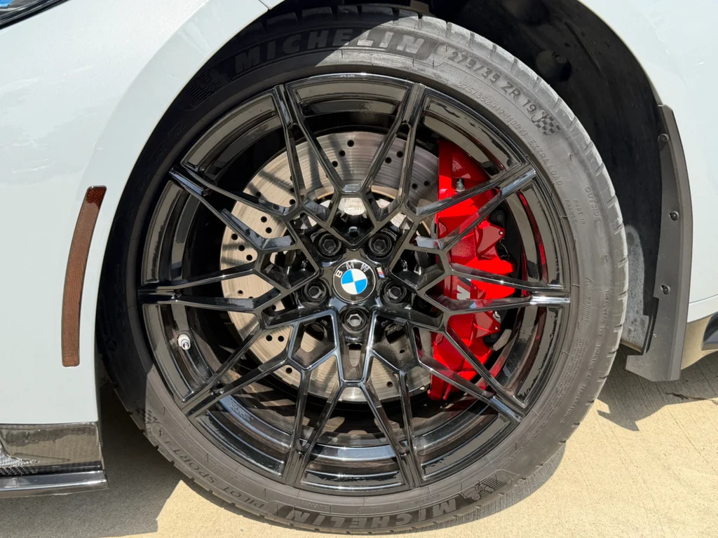Used 2024 Brooklyn Grey Metallic BMW  image 30