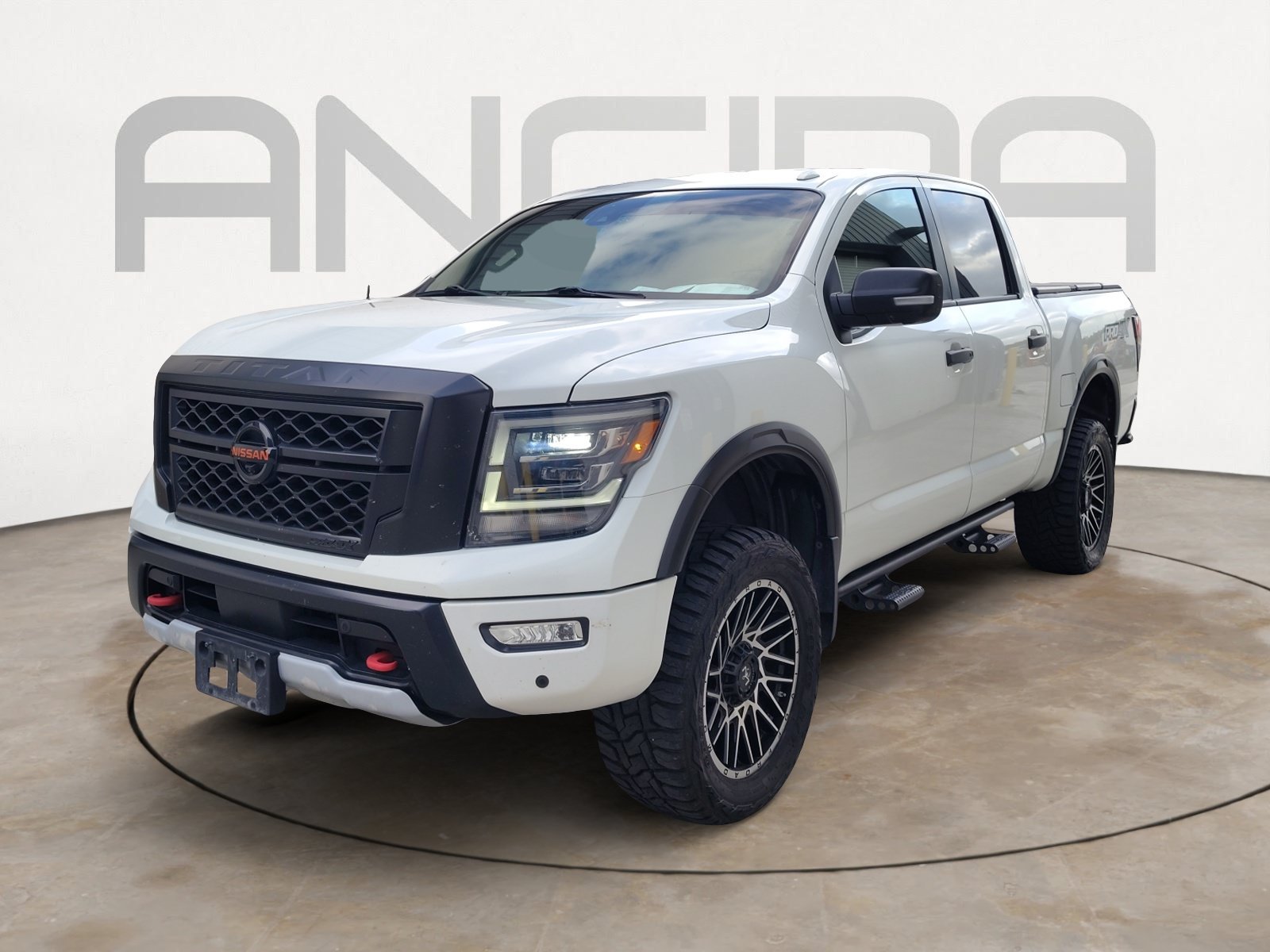 Used 2020 Glacier White Nissan PRO-4X image 3