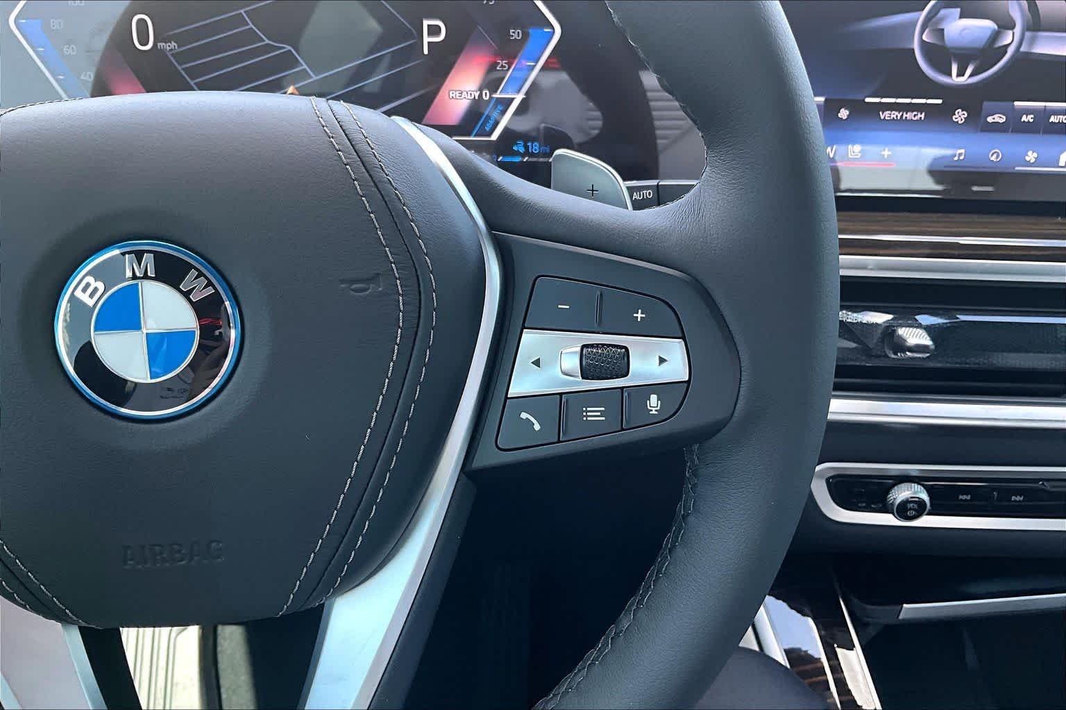 Used 2026 Skyscraper Grey Metallic BMW xDrive50e image 21