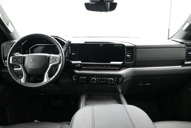 Used 2025 Black Chevrolet LTZ image 21