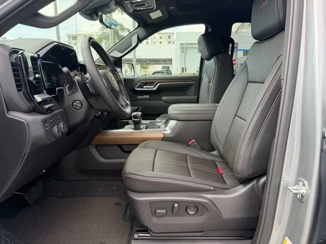 New 2026 Sterling Gray Metallic Chevrolet High Country image 9