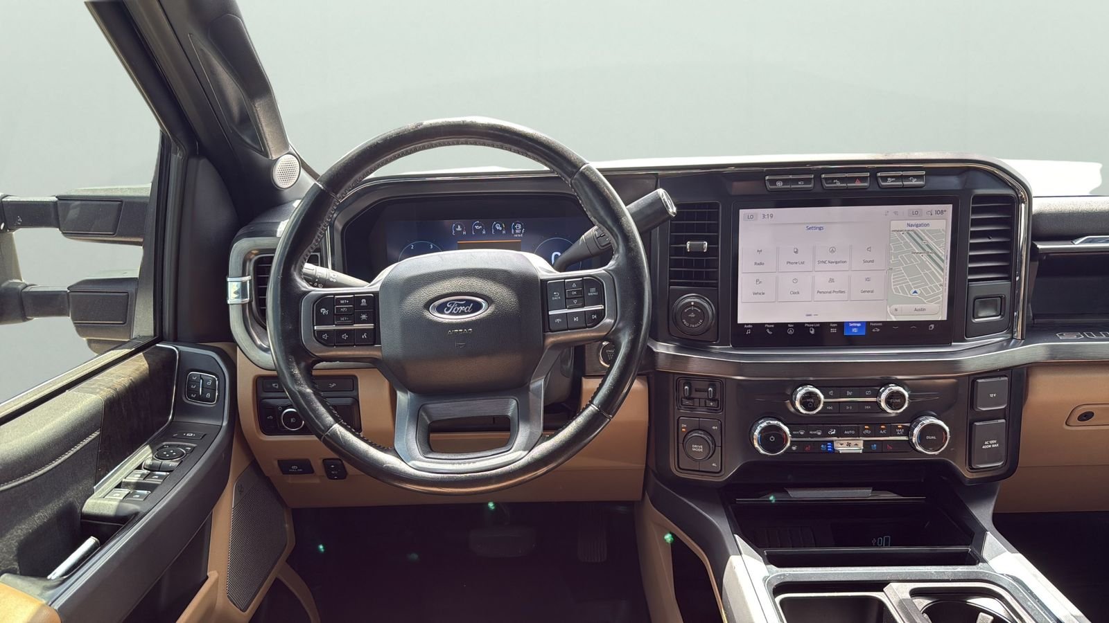 Used 2024 Brown Ford Lariat image 12