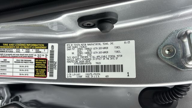 2025 Toyota Tundra Platinum - Photo 43
