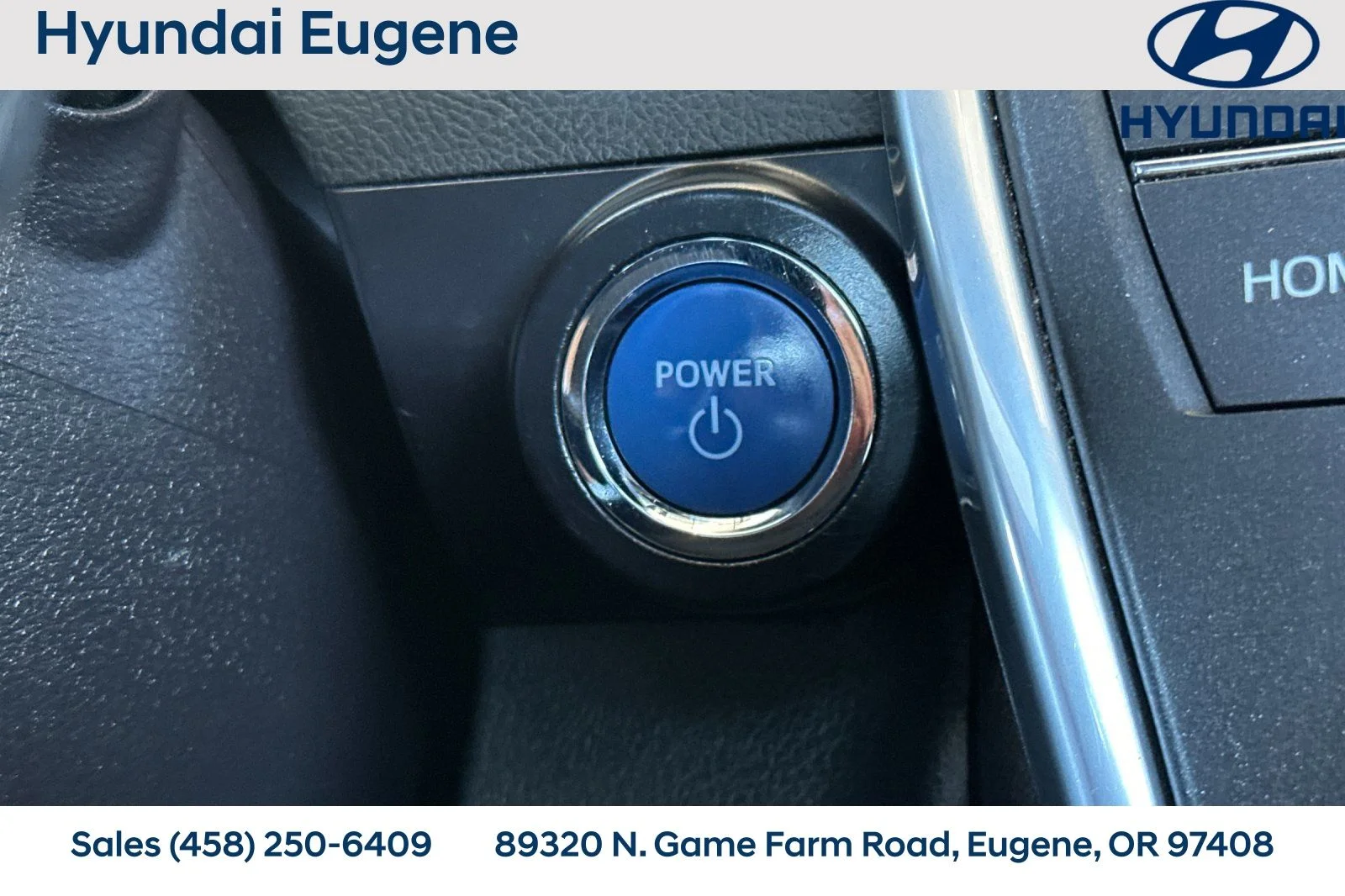 Used 2016 Silver Toyota XLE image 28