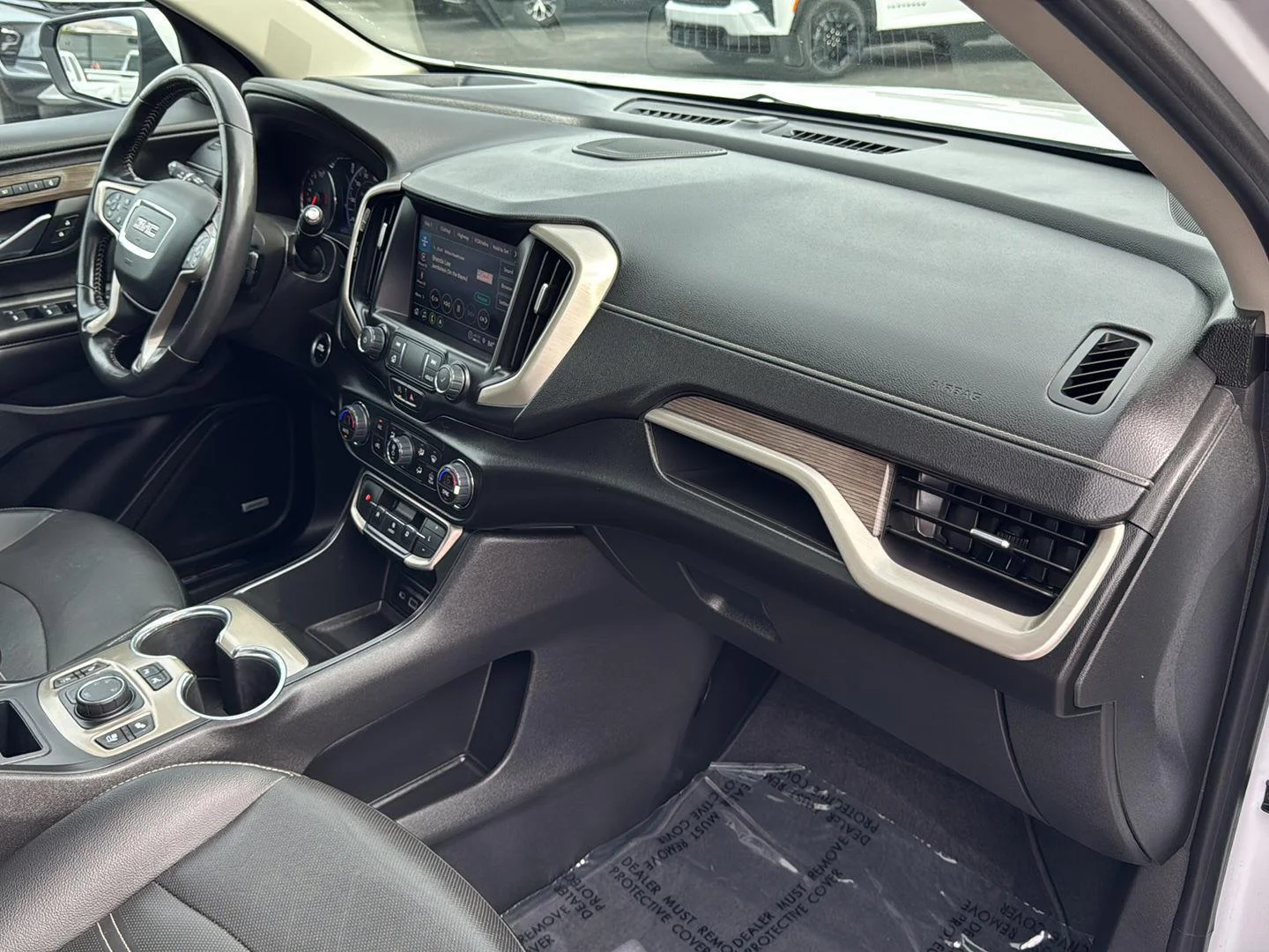 2022 GMC Terrain Denali - Photo 3