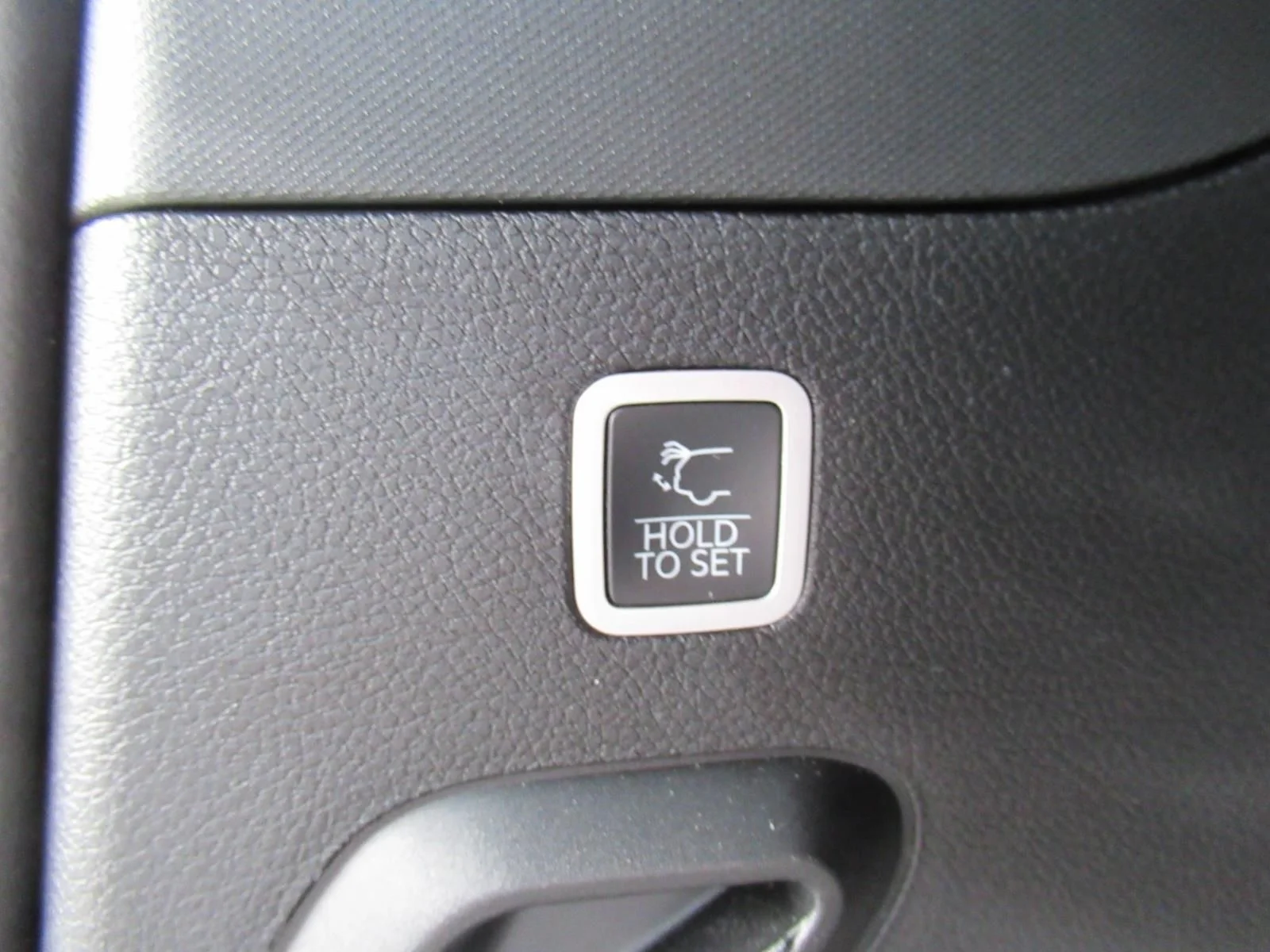 Used 2025 White Jeep Series III image 41