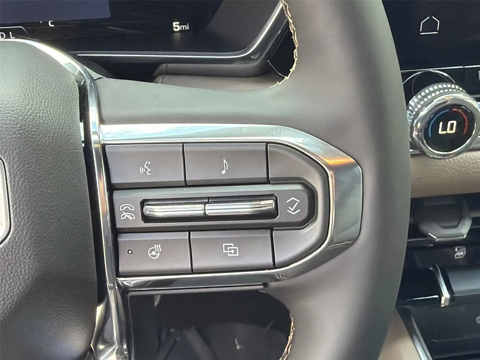 2026 GMC Canyon Denali - Photo 17