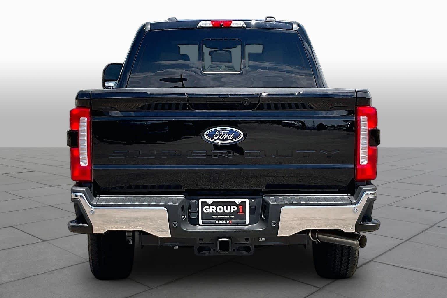 New 2026 Agate Black Metallic Ford F-250® Lariat® image 4