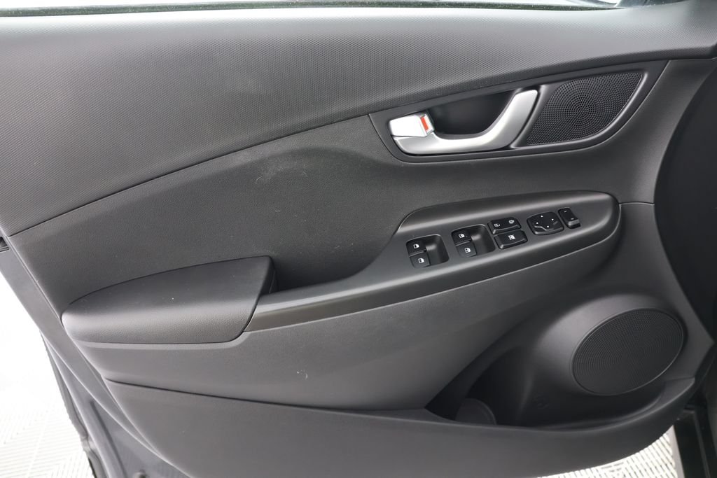 Used 2023 Gray Hyundai SEL image 26