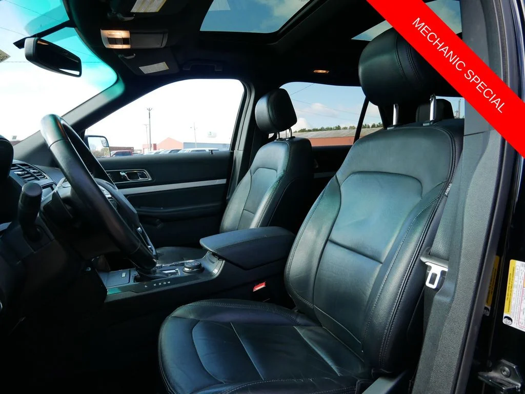 Used 2016 Black Ford XLT image 15