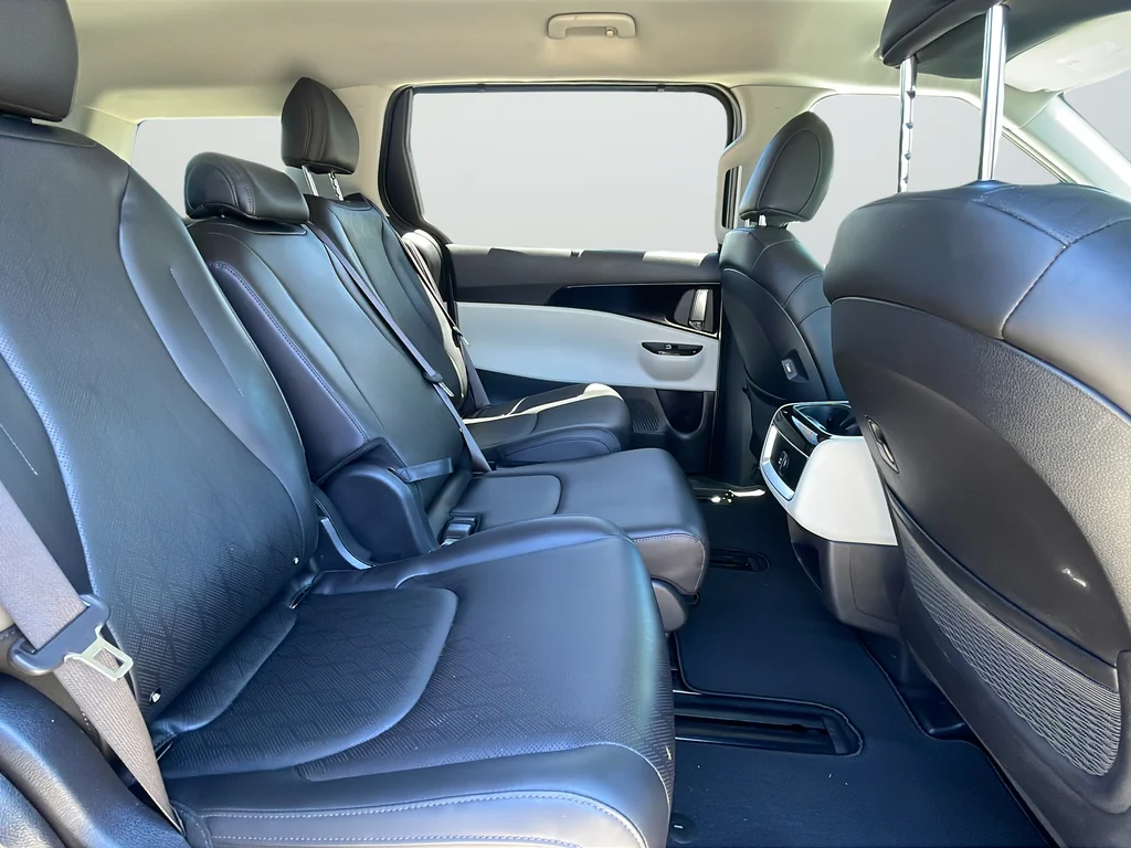 Certified Used 2024 Blue Kia EX image 25