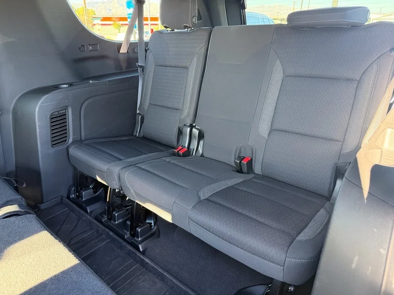 Used 2023 SILVER SAGE METALLIC Chevrolet LS image 28