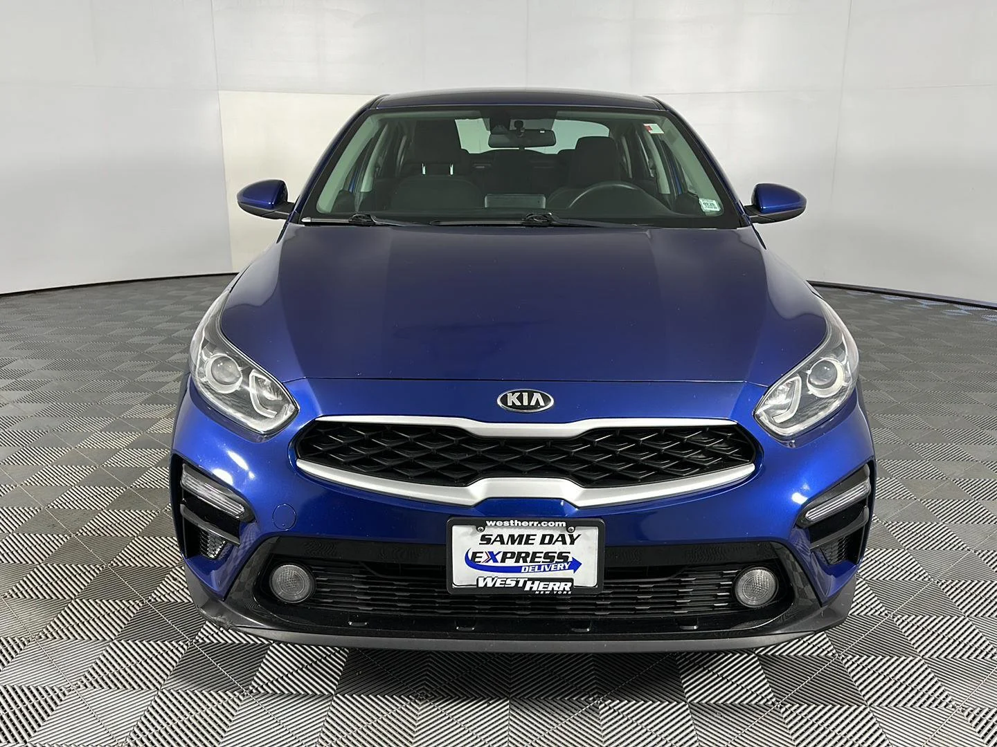 Used 2021 Deep Sea Blue Kia LXS image 4