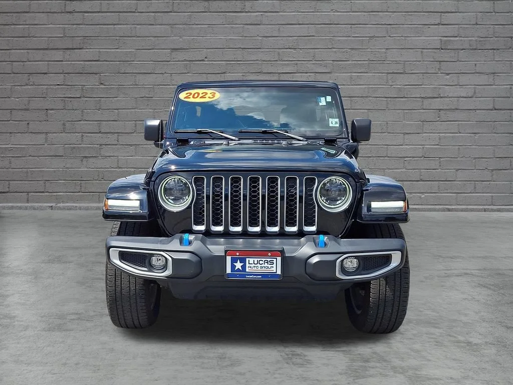 Used 2023 Black Clearcoat Jeep Sahara image 4