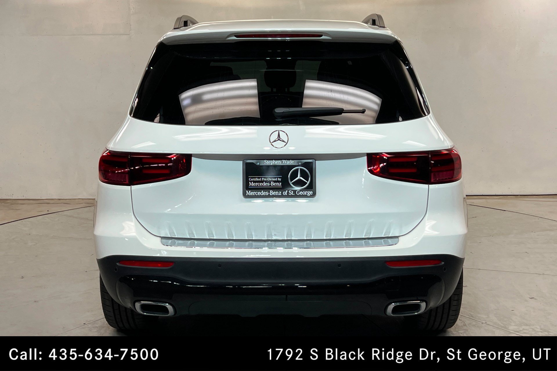 Certified Used 2026 Polar White Mercedes-Benz GLB 250 image 5