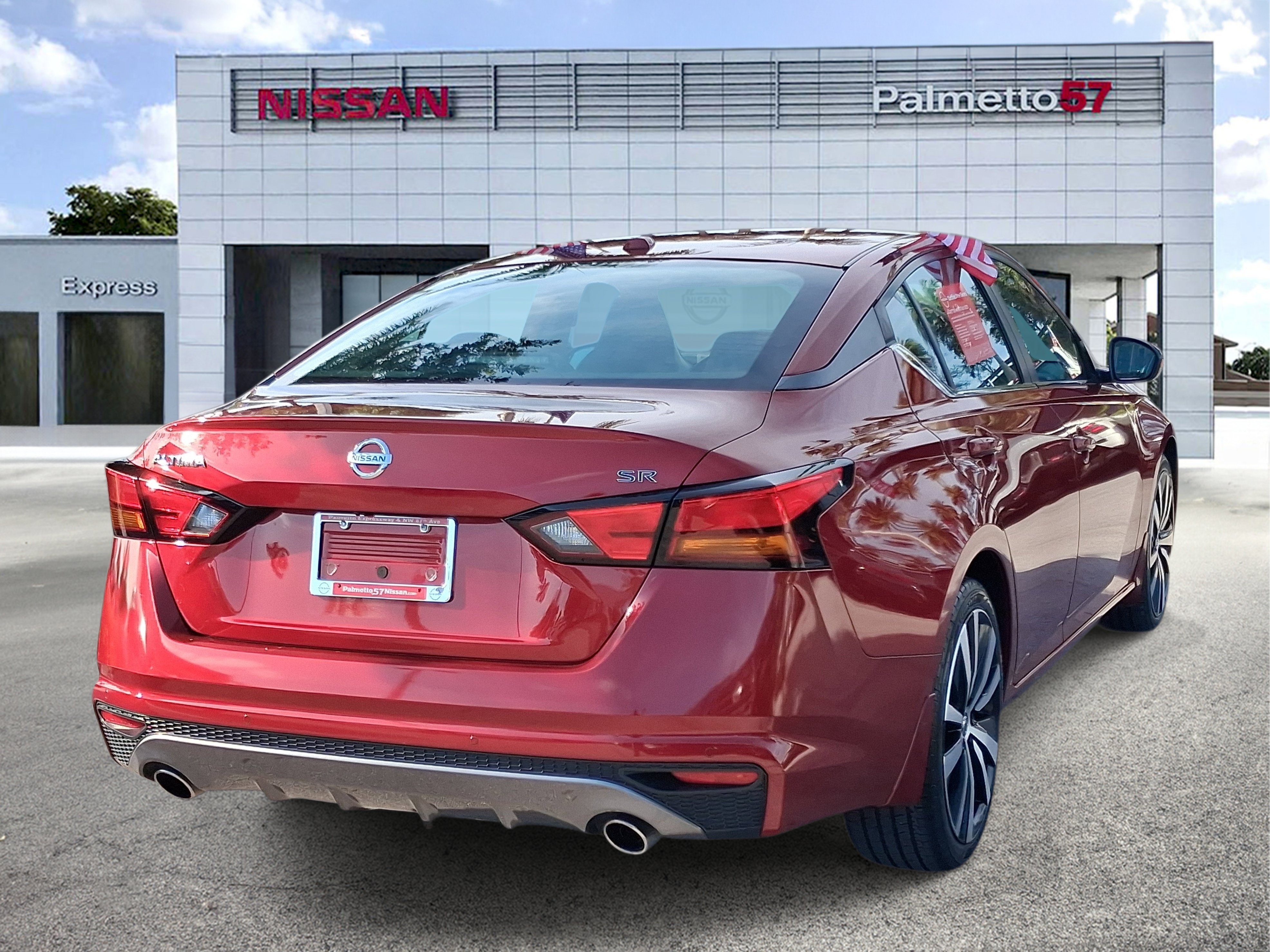 Certified Used 2020 Red Nissan 2.5 SR image 6