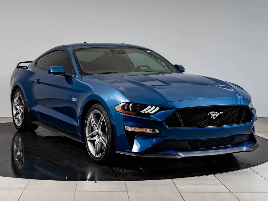 Used 2022 Atlas Blue Metallic Ford GT image 12