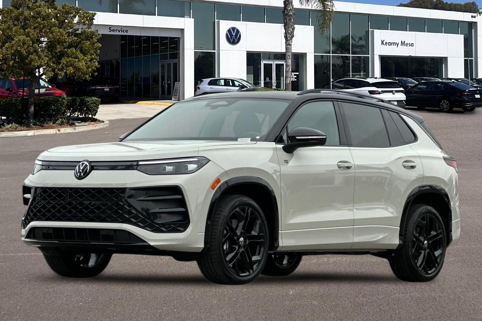 New 2026  Volkswagen 2.0T SE R-Line Black image 8