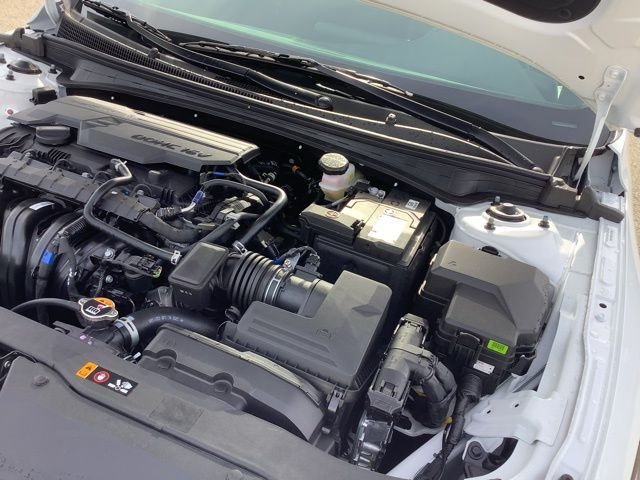 New 2026 White Hyundai SEL Sport image 10