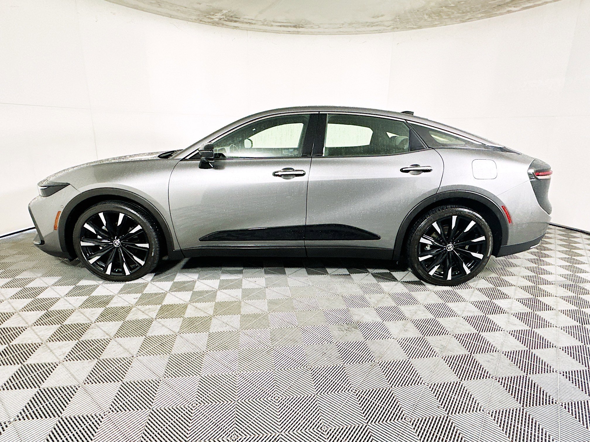 2024 Toyota Crown thumbnail 8