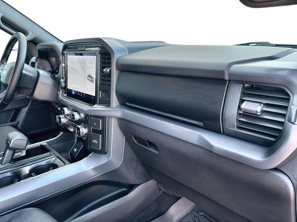 Used 2025 Gray Ford XLT image 30
