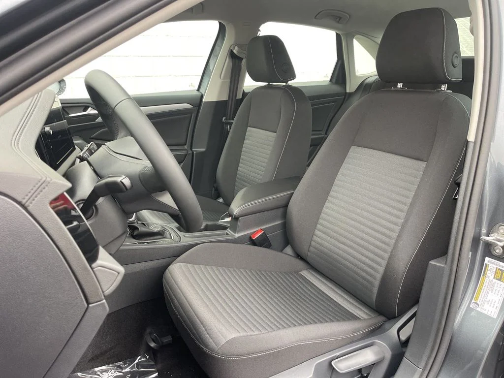 New 2026 Platinum Gray Metallic Volkswagen 1.5T S image 14
