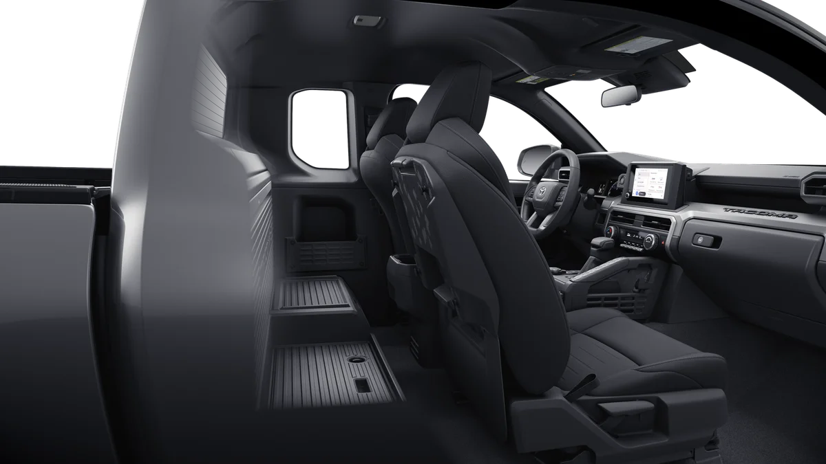 2026 Toyota Tacoma SR5 - Photo 21