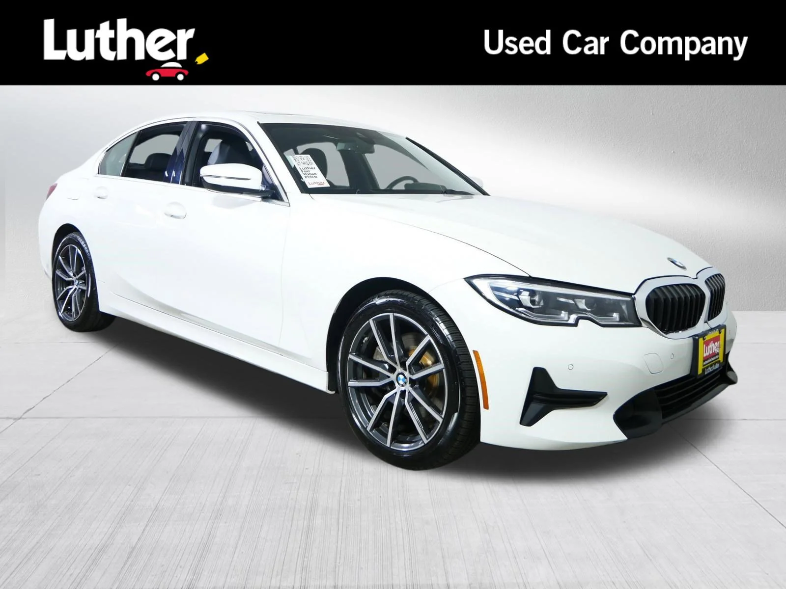 2021 BMW 3 Series 330e xDrive Sedan's photo