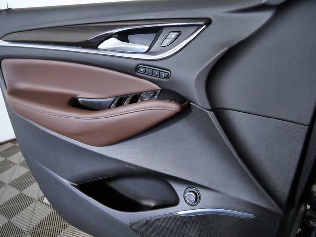 Used 2020 Gold Buick Avenir image 28