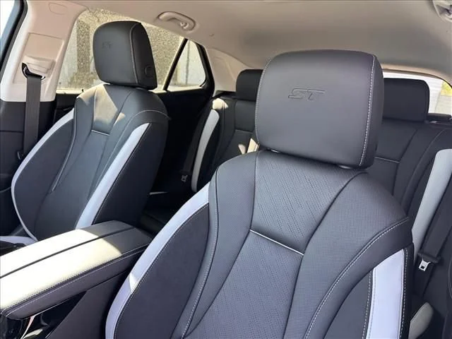 2026 Buick Envision Sport Touring - Photo 27