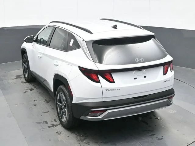 New 2026 White Hyundai SEL image 10