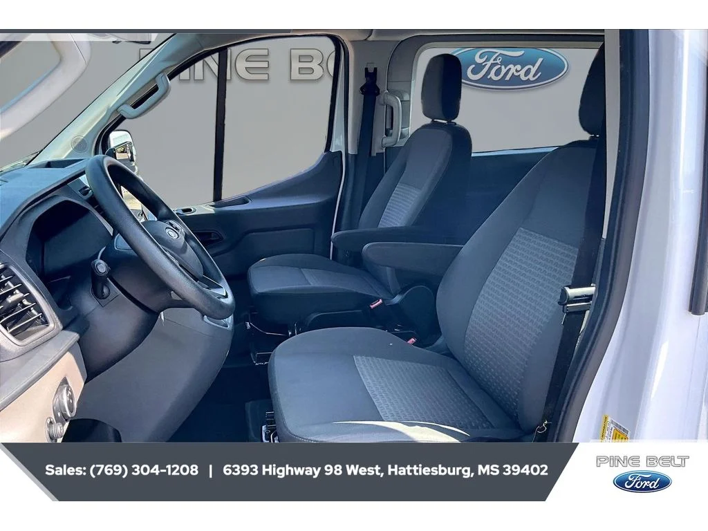 Used 2023 Oxford White Ford XLT image 18