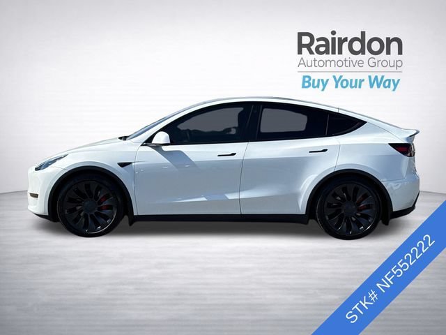 Used 2022  Tesla Performance image 4