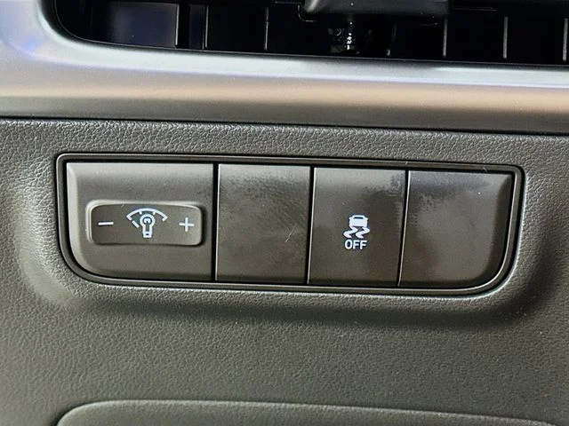 New 2026 Hyundai TUCSON SE