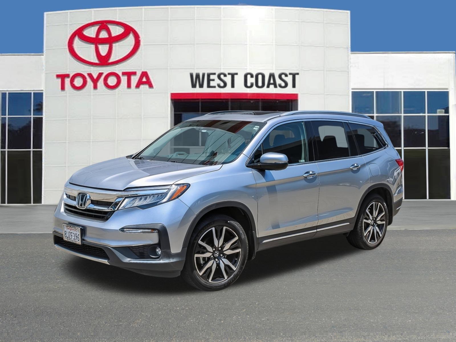 2019 Honda Pilot 4WD Elite's photo