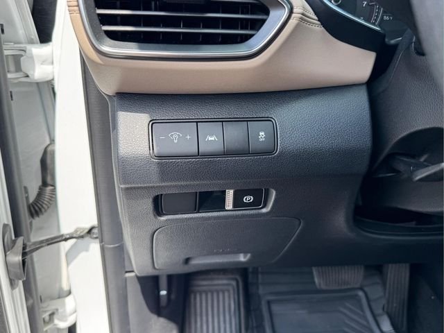 Used 2022 Gray Hyundai SEL image 18