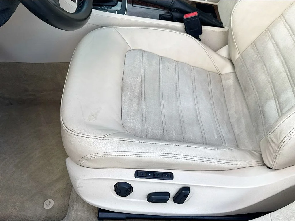 Used 2012 Blue Volkswagen TDI SEL Premium image 21
