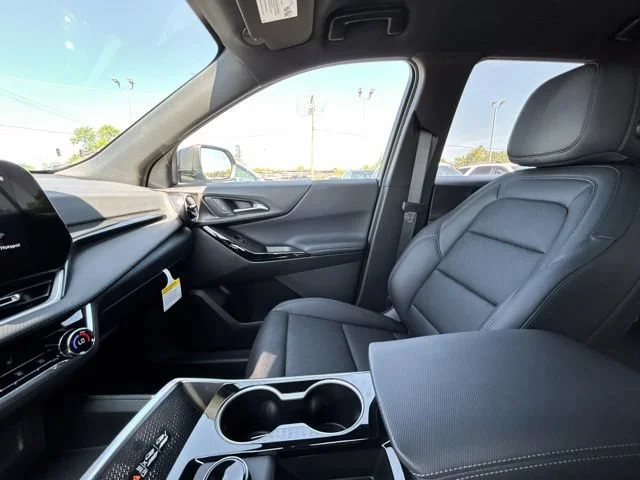 2026 Chevrolet Equinox LT - Photo 45