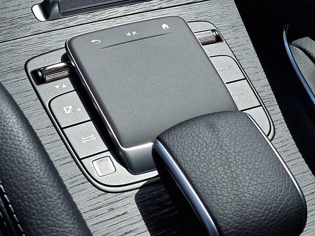 New 2026 Selenite Grey Metallic Mercedes-Benz GLE 350 image 19